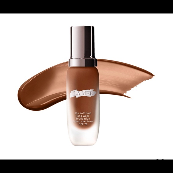 The Soft fluid foundation.Broad spectrum SPF 20 - Picture 1 of 6